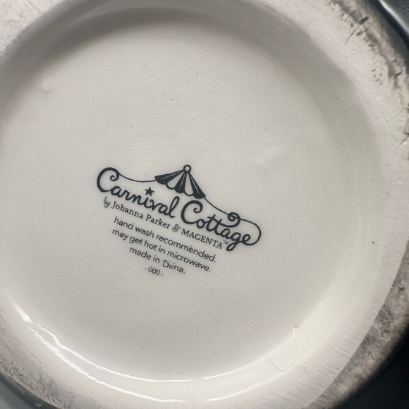 Carnival Cottage JoHanna Parker Magenta  porcelain holiday penguin teapot - Picture 6 of 10